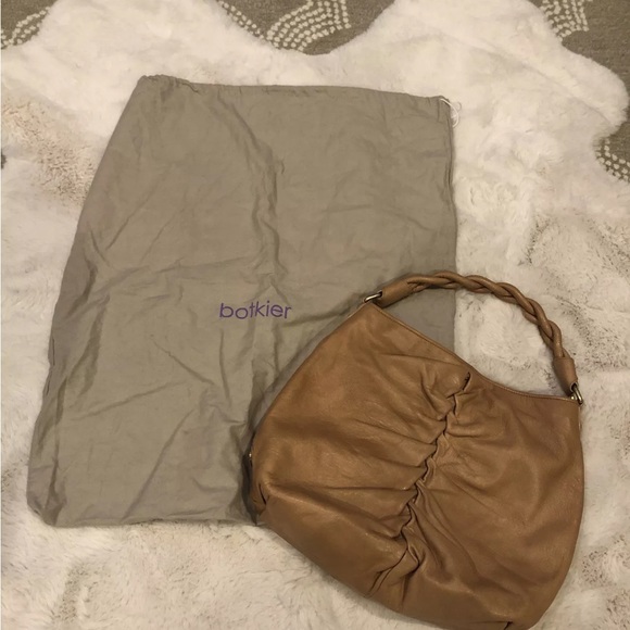 Botkier Soft Tan Leather Satchel Hobo Bag w/Gold Hardware, Chain & Dust Bag - Picture 5 of 12